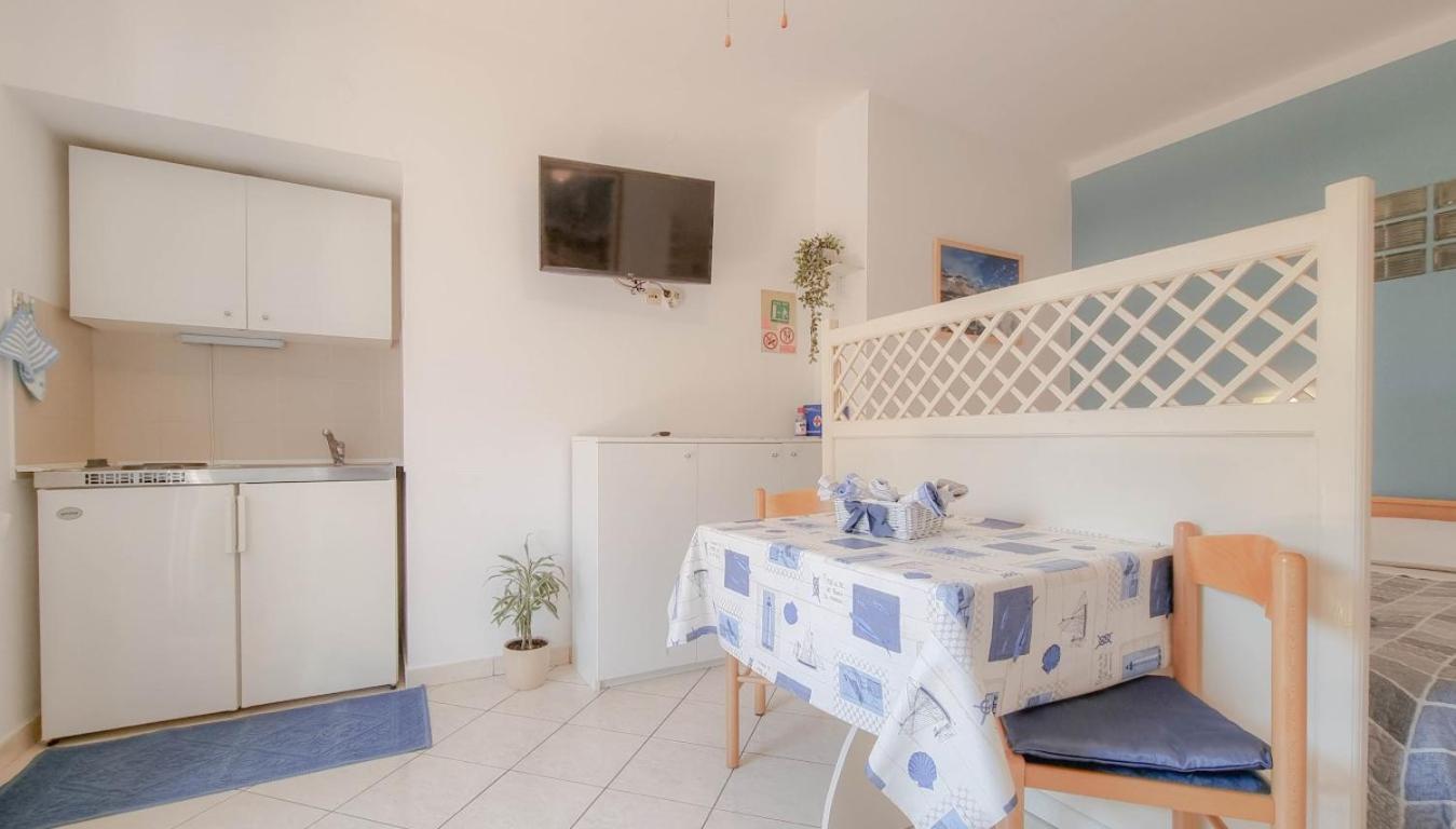 Alma One Novigrad (Istria) Exterior foto